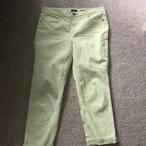 Clearance item.  Bundle and save 20% off total.